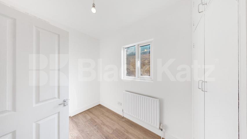 Newly refurbished 4 bedrrom house with garden mins to tube & shops Baronet Grove, Tottenham